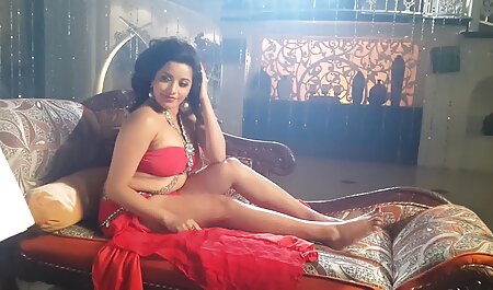 कैमरे ब्लू मूवी सेक्सी इंडियन पर खेल हस्तमैथुन में सुंदर महिला